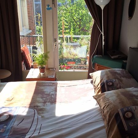 Homey Budget Bedroom アムステルダム エクステリア 写真